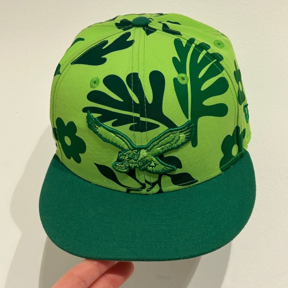 Men's New Era Light Green Philadelphia Eagles Leafy 9FIFTY Snapback Hat